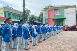 SMK – SMAK Padang Akhiri AMT, Siswa Percaya Diri Masuki Dunia Kerja