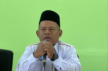 SMK SMAK Padang Gelar Rapat Kerja.