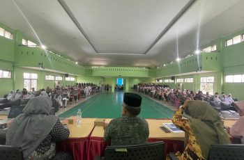 SMK SMAK PADANG GELAR PERTEMUAN DENGAN ORANG TUA SISWA JELANG PRAKTIK KERJA INDUSTRI